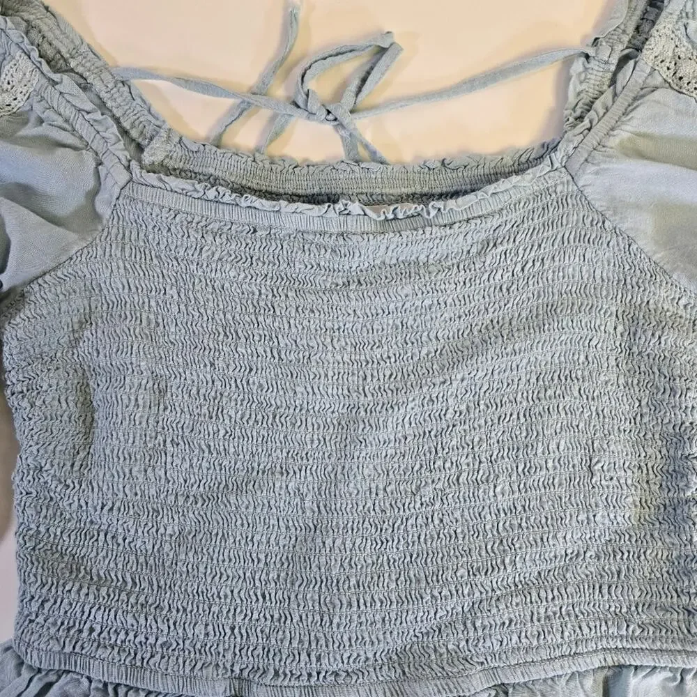 Japna Light Blue Lace Accents Balloon Sleeve Peplum Blouse size Medium - Picture 4 of 7